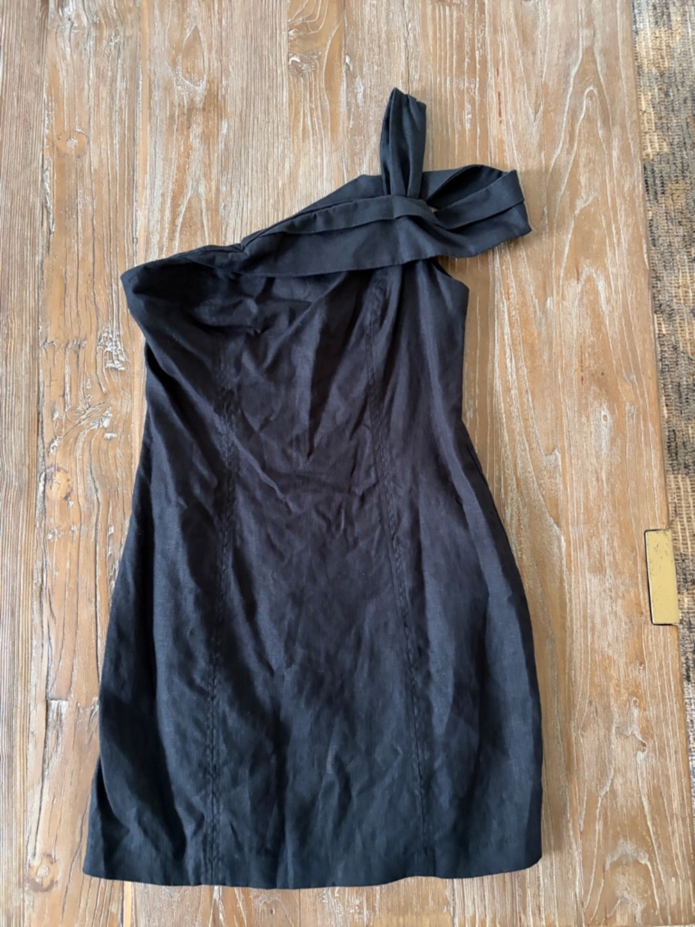 Nude Lucy One-Shoulder Black Linen size medium